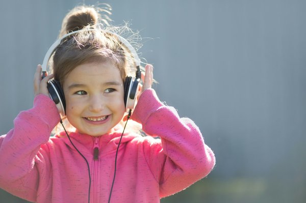 Boîte à histoires et conteuse : quelques points spécifiques à retenir avant de l'acheter